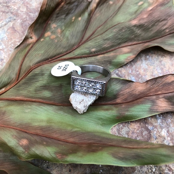 Stainless Steel Men’s Ring with Diamonds, USA Made - Picture 1 of 4
